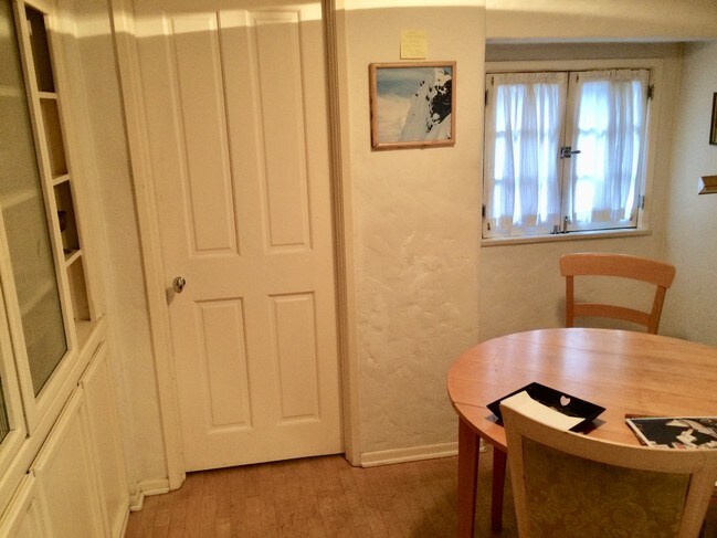 Foto del edificio - 8543 Clifton Way