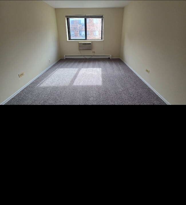 Foto del edificio - 525 W Deming Pl