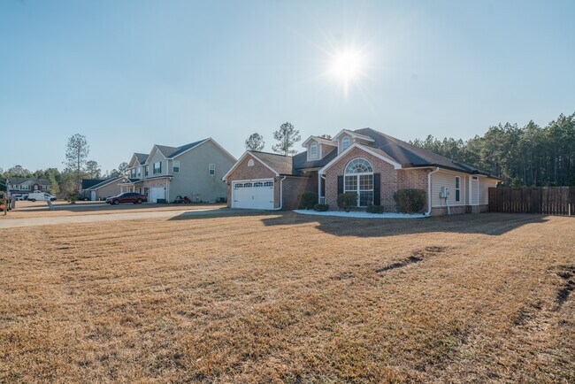 Foto del edificio - 59 Forest St NE