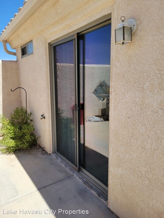 Foto del edificio - 4 br, 3 bath House - 1618 Meadow Lark Ln