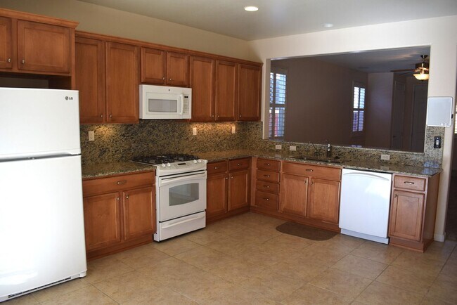 Building Photo - 7824 Barnsley Way