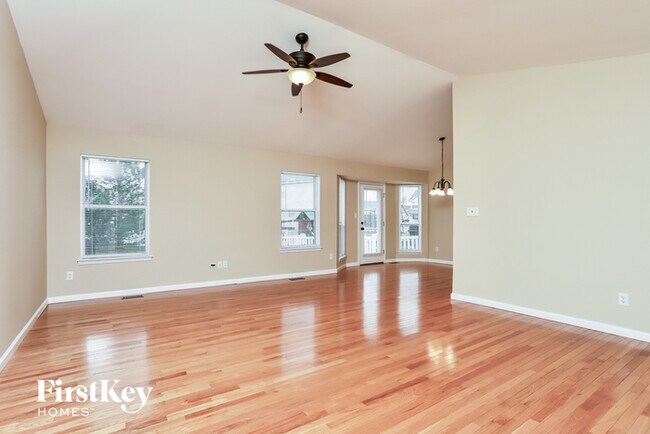 Building Photo - 966 Tilestone Dr