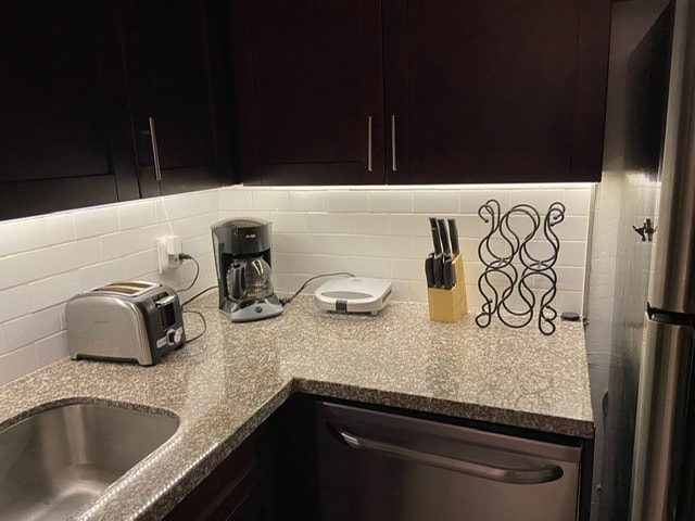 Foto del edificio - 2426 SE 17th St