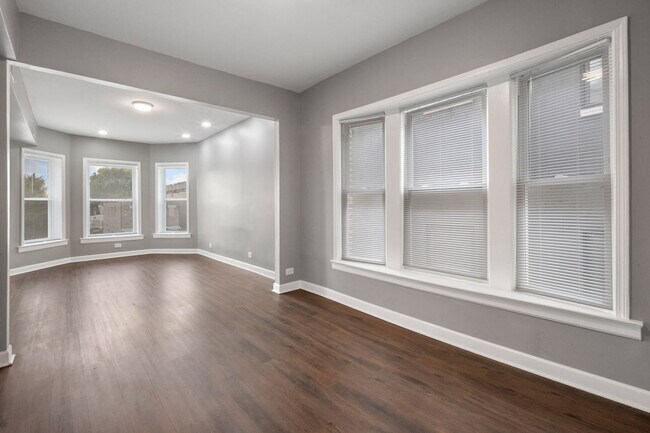 Foto del edificio - 6347 S Drexel Ave