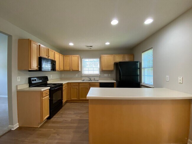 Foto del edificio - 3006 Kensington Pl