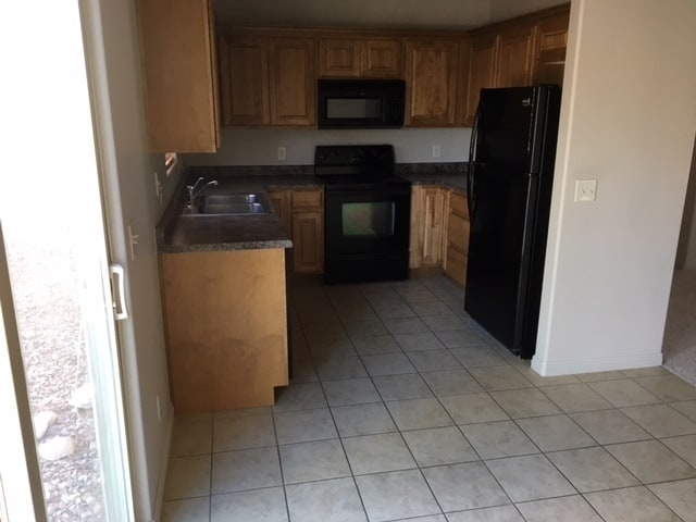 Building Photo - Beautiful duplex near Sky Mountain Golf Co...