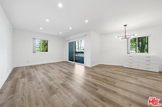 Foto del edificio - 1037 N Vista St
