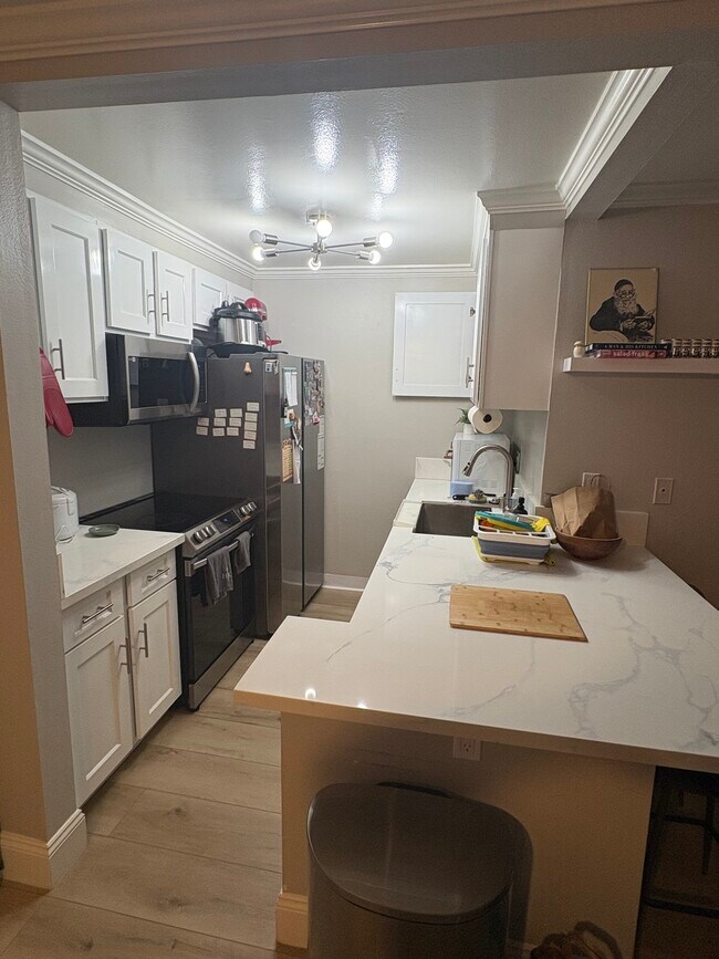 Foto del edificio - 7740 Redlands St