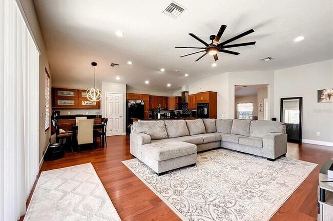 Foto del edificio - 5632 SW 40th Pl
