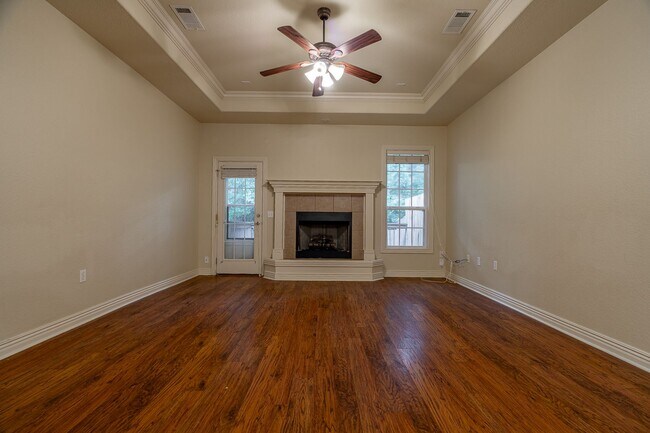 Building Photo - Pierremont 485-487