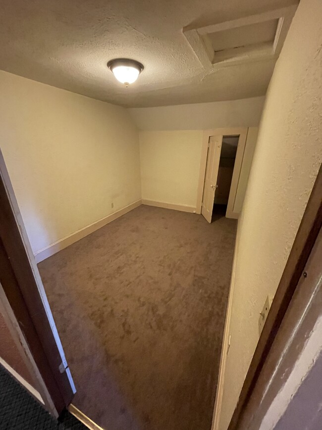 Foto del edificio - 124 N Lincoln Ave