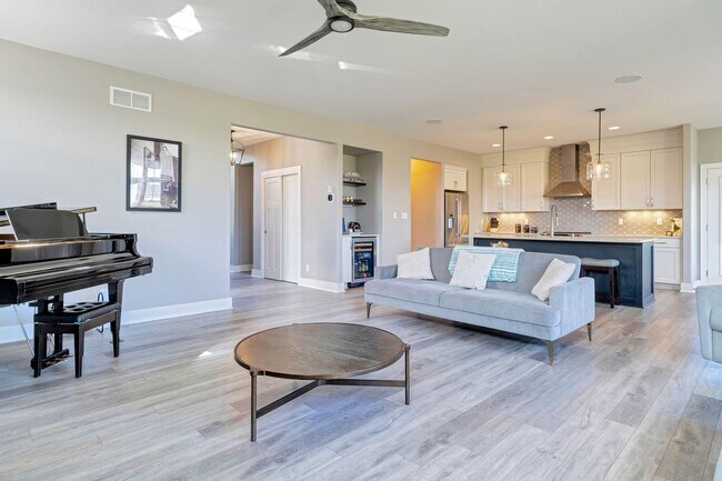 Foto del edificio - 3122 Mendota Ct