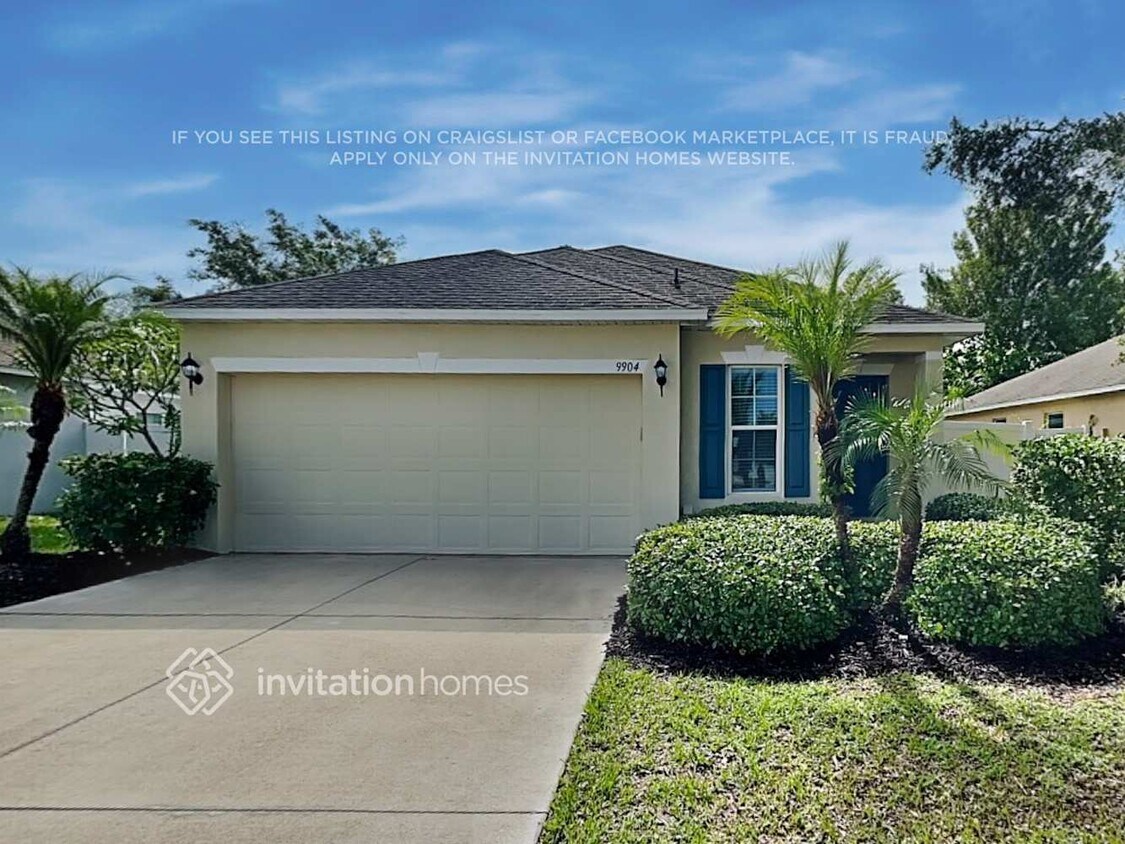 Foto principal - 9904 35th Ave E