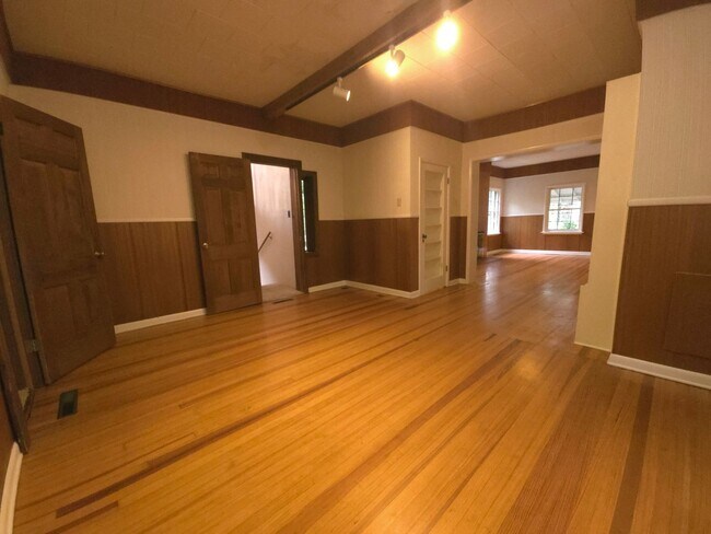 Building Photo - NO STUDENTS Available Now! Unique Large Home!