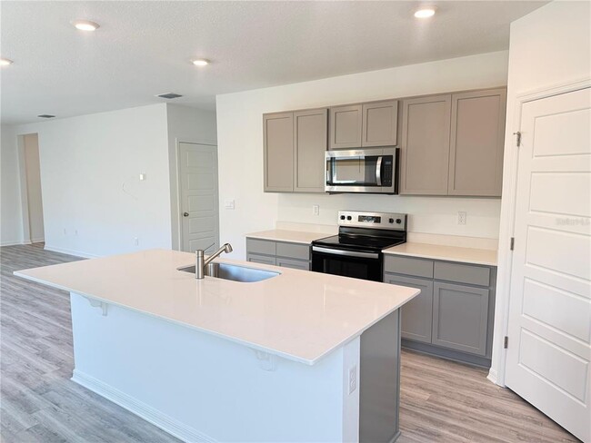 Foto del edificio - 3731 POINT SUR Ct