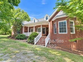 Building Photo - 5560 Old Thompson Rd