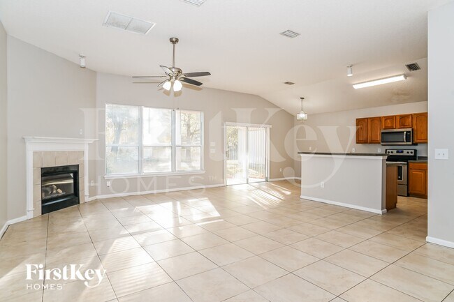 Building Photo - 887 Candlebark Dr