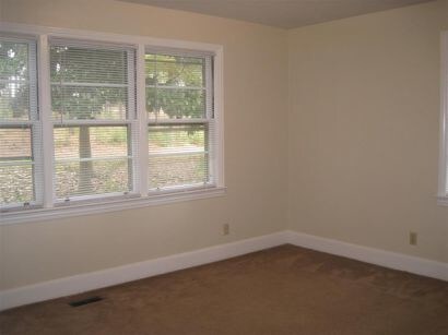 Building Photo - 5820 Spring Ct