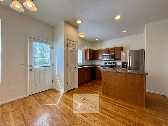 Photo - 7920 Sandy Springs Point Townhome