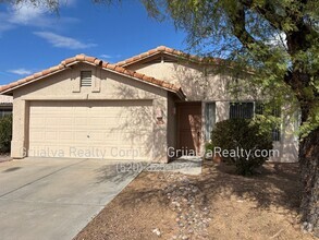 Building Photo - 9231 E Corte Arroyo Norte