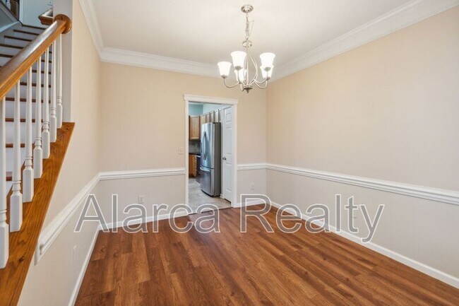 Foto del edificio - 4207 Poplar Grove Dr