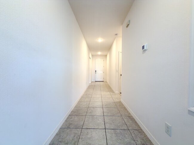 Foto del edificio - 1515 McDermott Rd