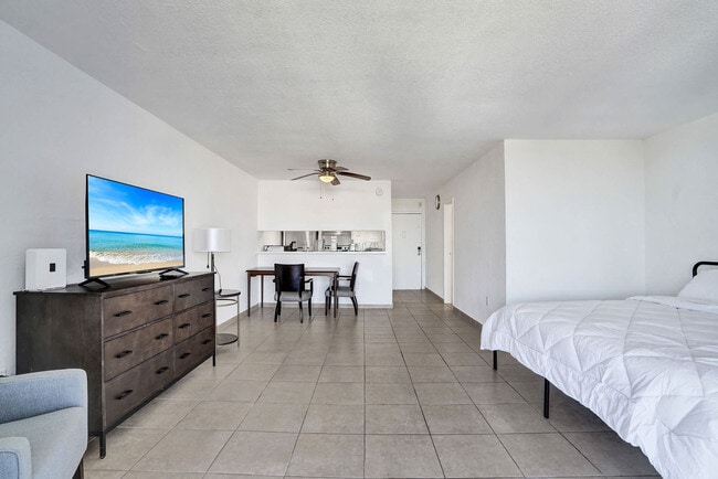 Foto del edificio - 777 NW 155th Ln