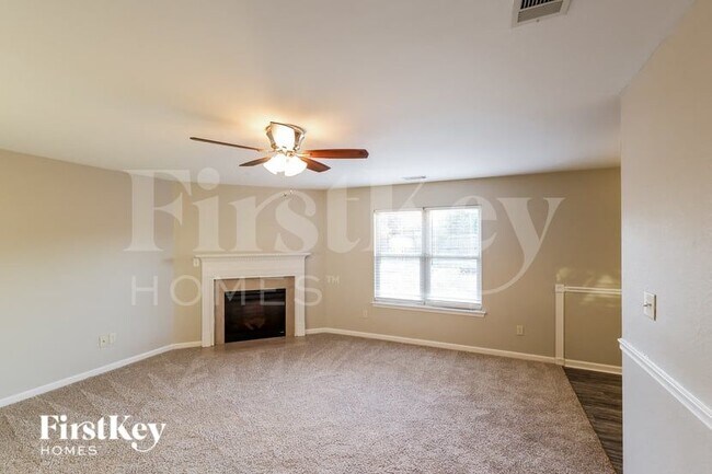 Building Photo - 3630 Wind Ridge Ln
