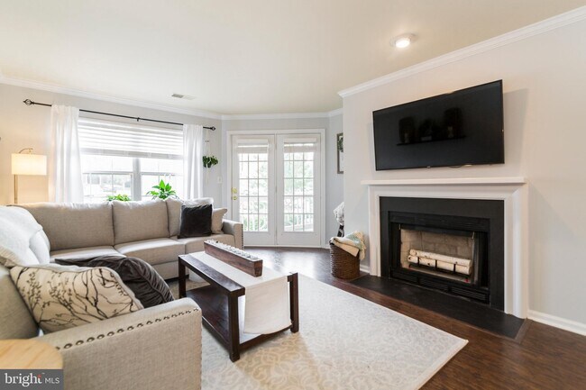 Foto del edificio - 7511 Ashby Ln