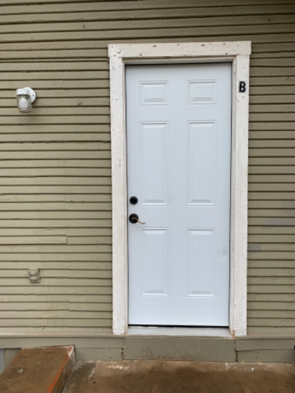 Foto del edificio - 705 College St