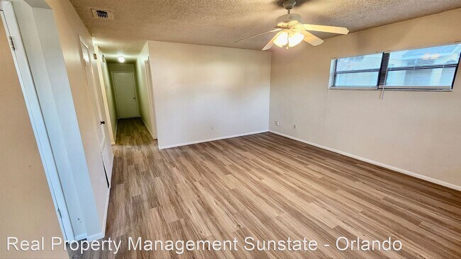 Building Photo - 2 br, 1 bath House - 52 Van Buren Ave. S