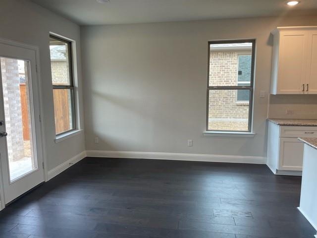 Foto del edificio - 16533 Amistad Ave