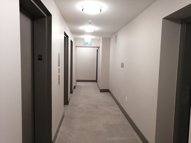 Building Photo - 5883 Barker Av