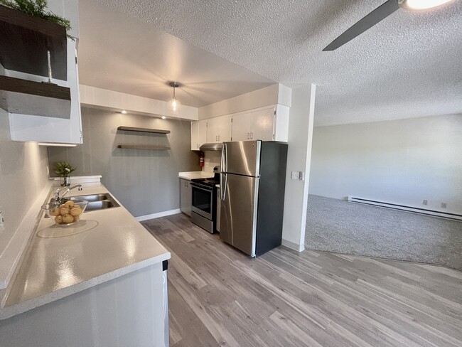 Building Photo - Ventura Apartments