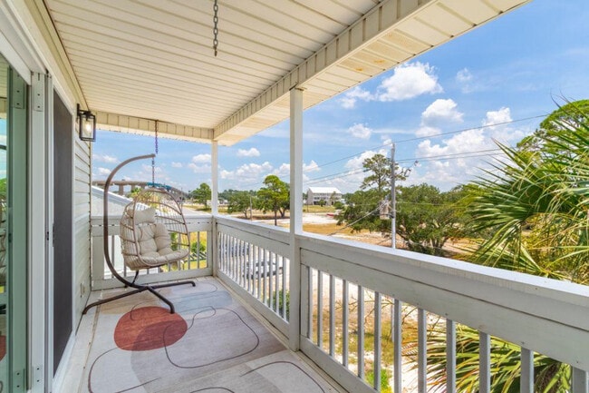 Building Photo - 6209 Don Carlos Dr