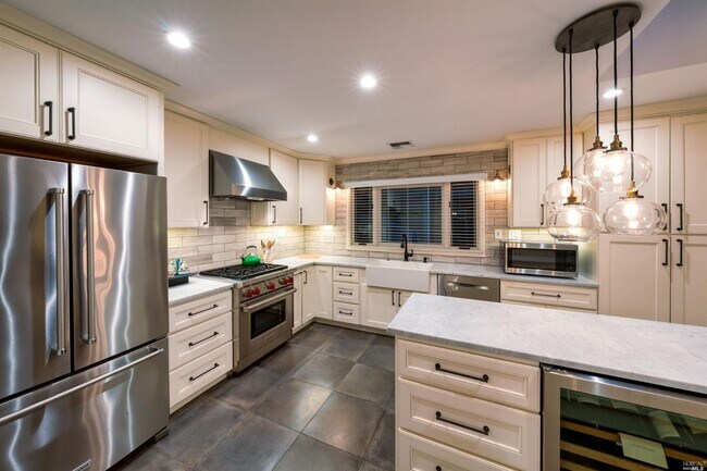 Foto del edificio - 850 Conn Valley Rd