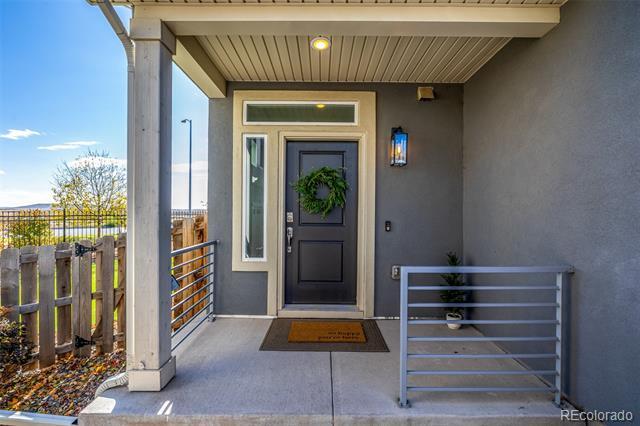 Foto del edificio - 26116 E Byers Pl