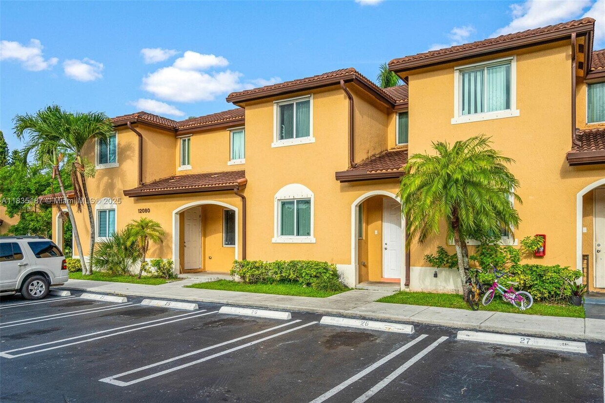 Primary Photo - 12080 SW 268th St