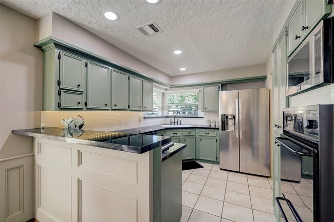 Foto del edificio - 3611 Braewin Ct