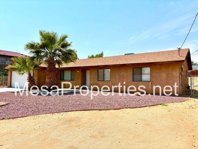 Foto del edificio - 8988 Grapefruit Ave