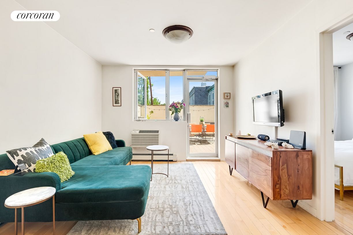 Foto principal - 93 Wyckoff Ave