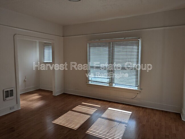 Foto del edificio - 1532 8th Ave