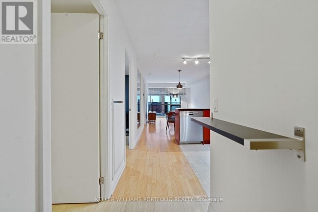 Building Photo - 3 McAlpine St