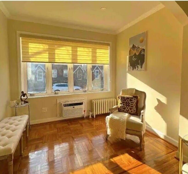 Foto del edificio - 1523 E 29th St