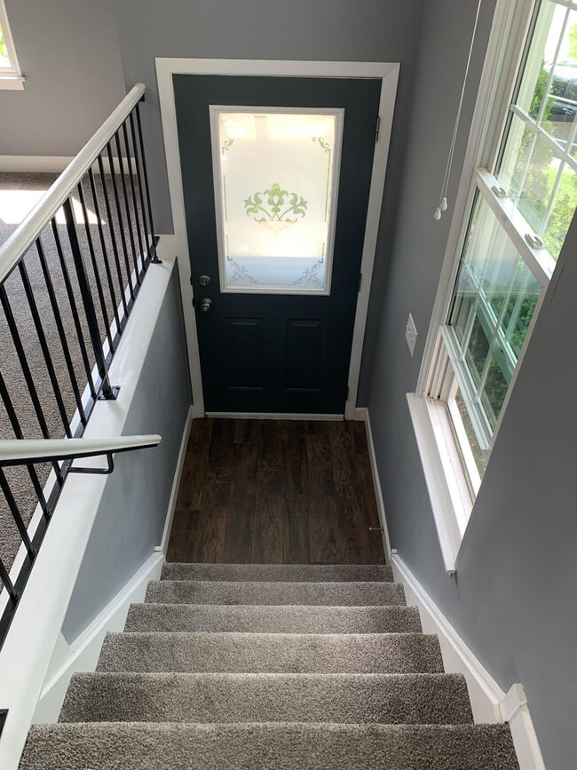 Foto del edificio - 2114 Southwind Cir