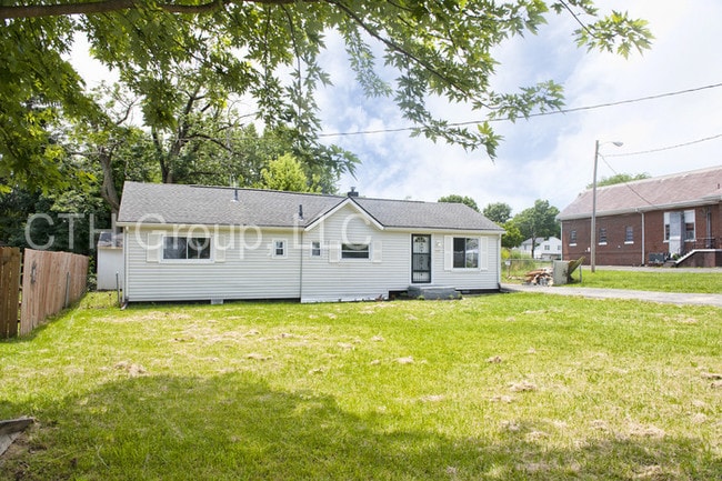 Building Photo - 1635 Ransburg Ave