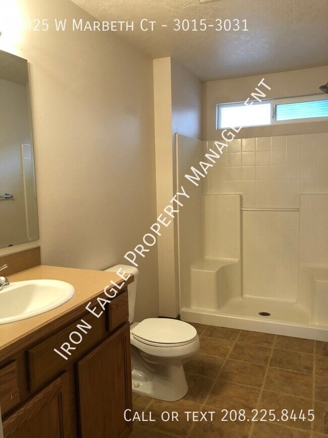 Foto del edificio - 3025 W Marbeth Ct