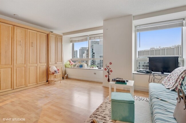 Foto del edificio - 512 N McClurg Ct