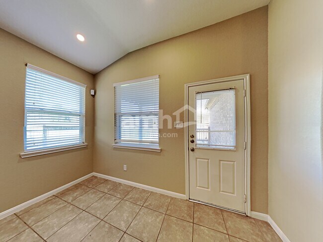 Building Photo - 21367 Village Crossing Ln