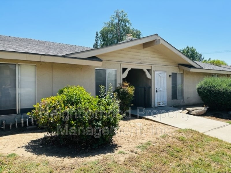 4038 N Benedict Ave, Fresno, CA 93722 Condo for Rent in Fresno, CA